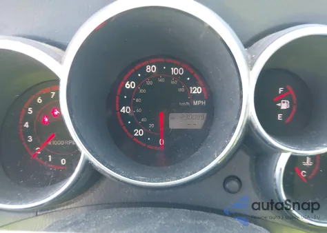 2005 Pontiac Vibe z USA, uszkodzony, nr VIN 5Y2SL63805Z414662